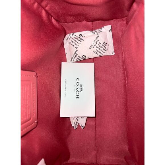 🔥🌺NWT! Coach Mini Bennett Satchel Handbag Glitter Peony Msrp:$325.00 - Picture 7 of 9